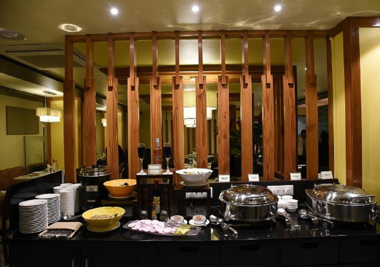 Hotel Green Olive Aurangabad  Ngoại thất bức ảnh