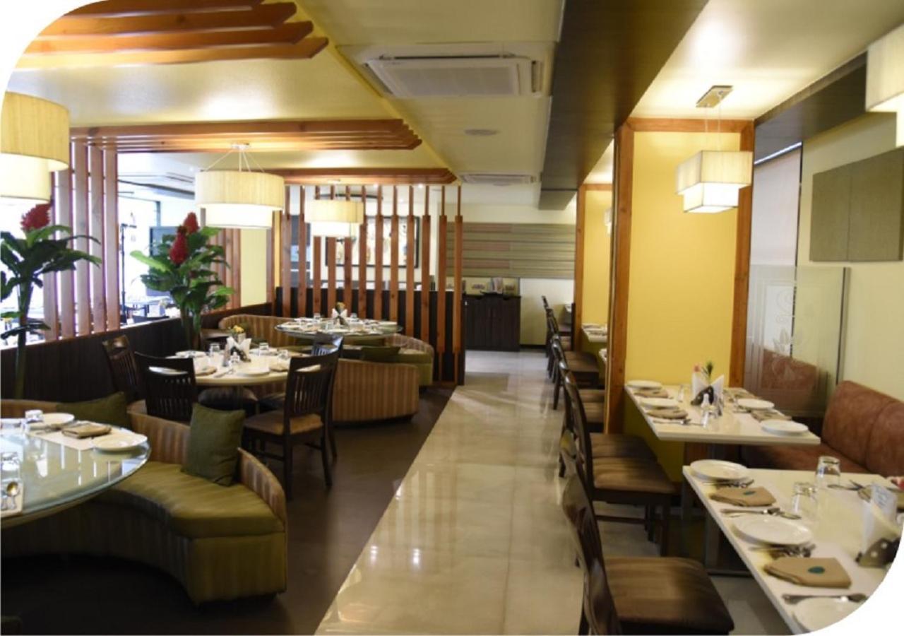 Hotel Green Olive Aurangabad  Ngoại thất bức ảnh