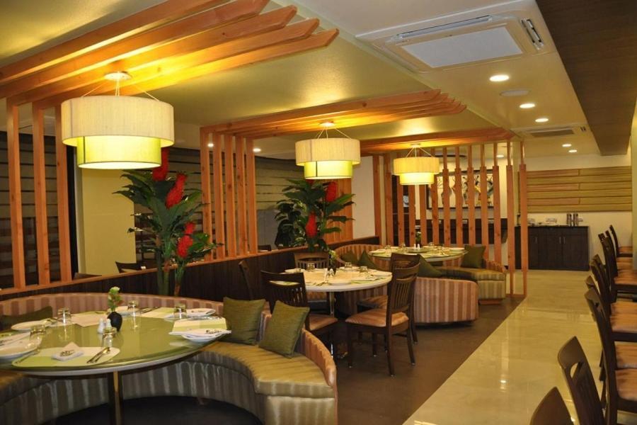 Hotel Green Olive Aurangabad  Ngoại thất bức ảnh